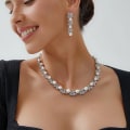 Discovering Elegant Pre-Owned Jewelry Inspired by Bridal Shop Looks